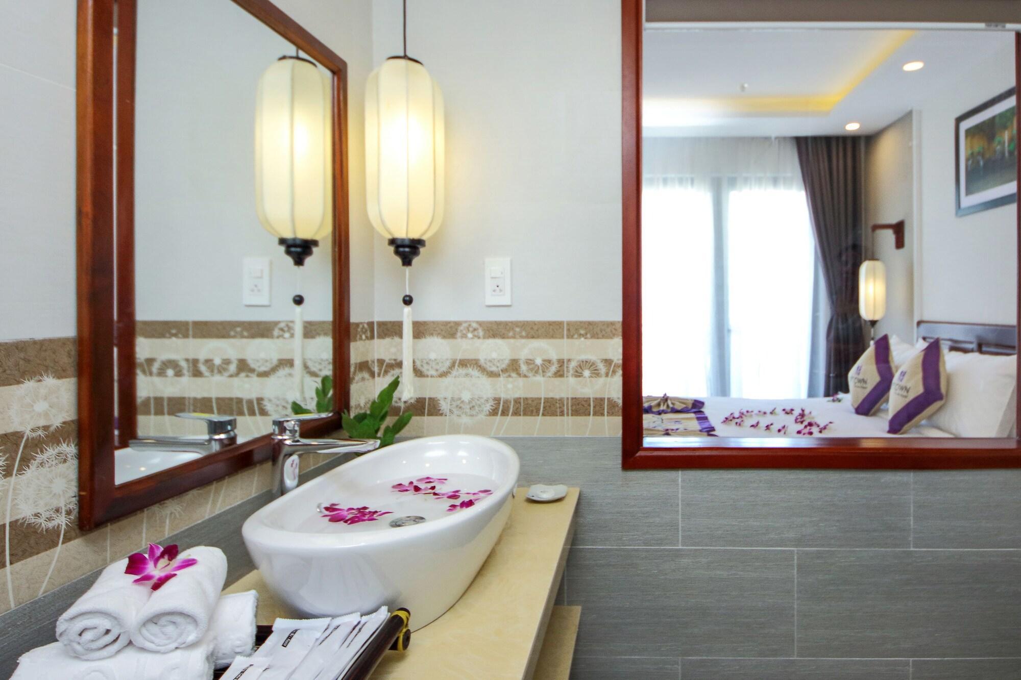 Uptown Hoi An Hotel & Spa Екстериор снимка