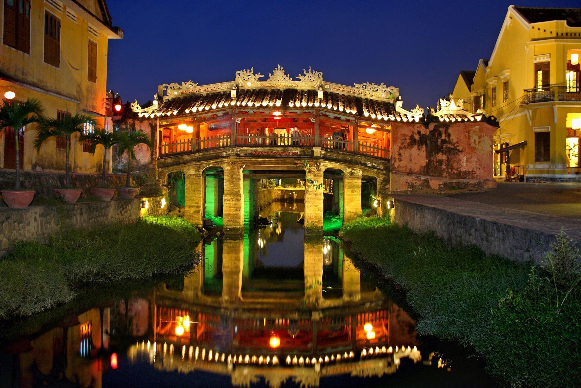 Uptown Hoi An Hotel & Spa Екстериор снимка
